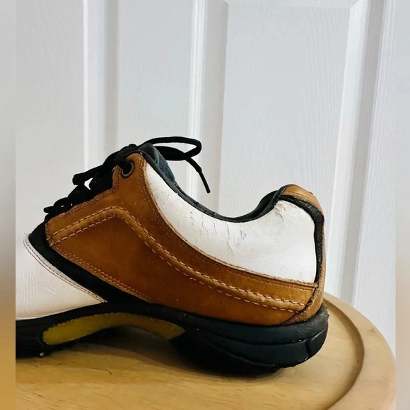 FOOTJOY ~ Contour Series men’s white and tan leather golf shoes size 10.5 - Picture 5 of 7